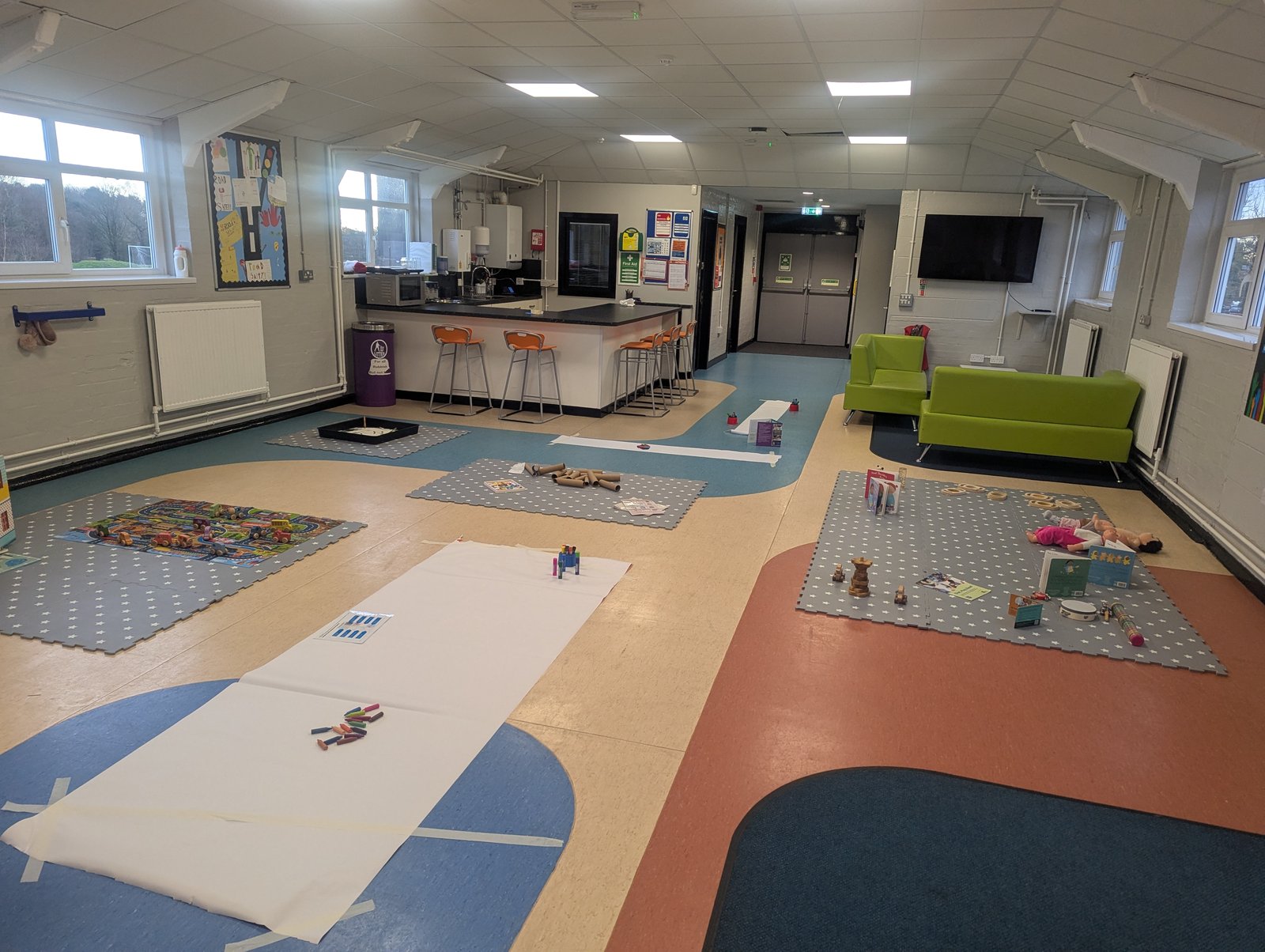 Chat, Play, Read  Blackrod